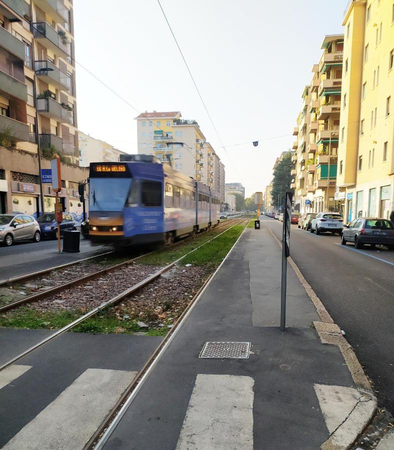 Venosa2 Milão Exterior foto